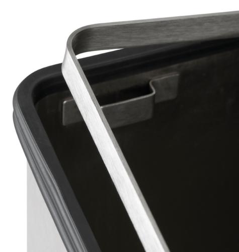 Industriële pedaalemmer met draaggreep