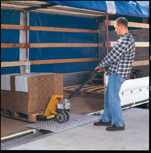 Laadbrug met greepgaten