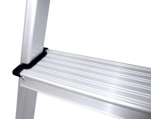 UDOBÄR Aluminium trapladder met bak, 4 treden met profiel