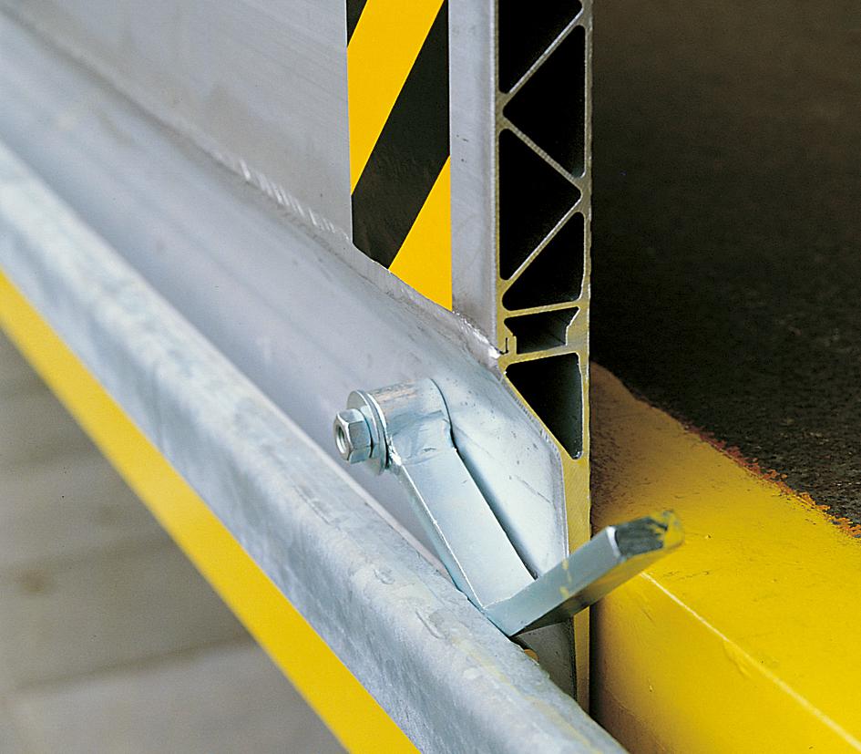 Laadbrug met valbeveiliging  ZOOM