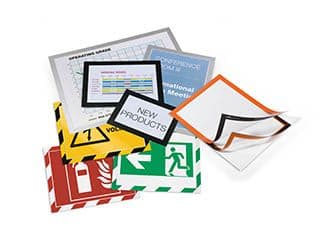 Verschiedene DURAFRAME Info-Rahmen in unterschiedlichen Farben und Formaten